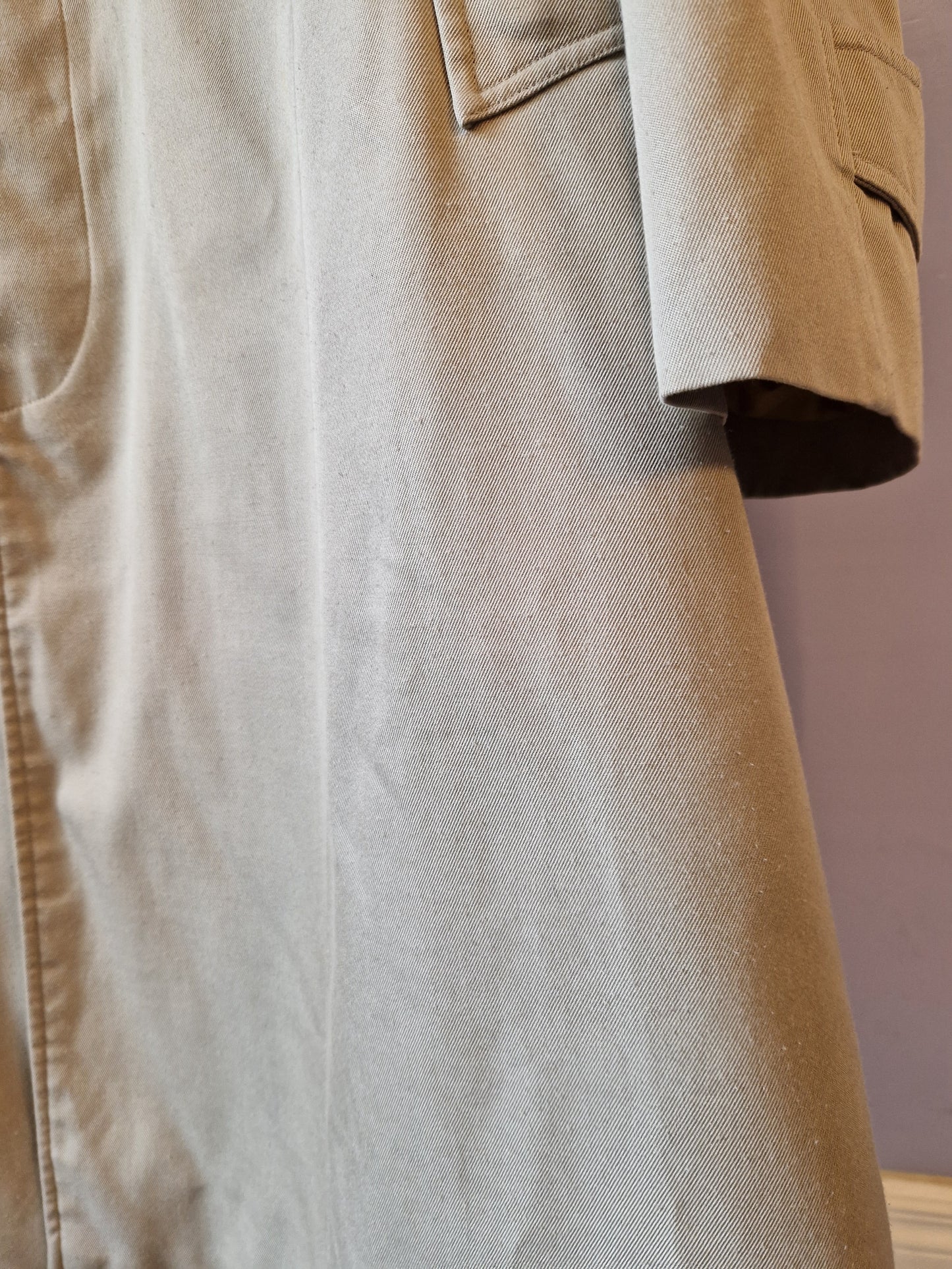 Vintage Burberry(s) trenchcoat
