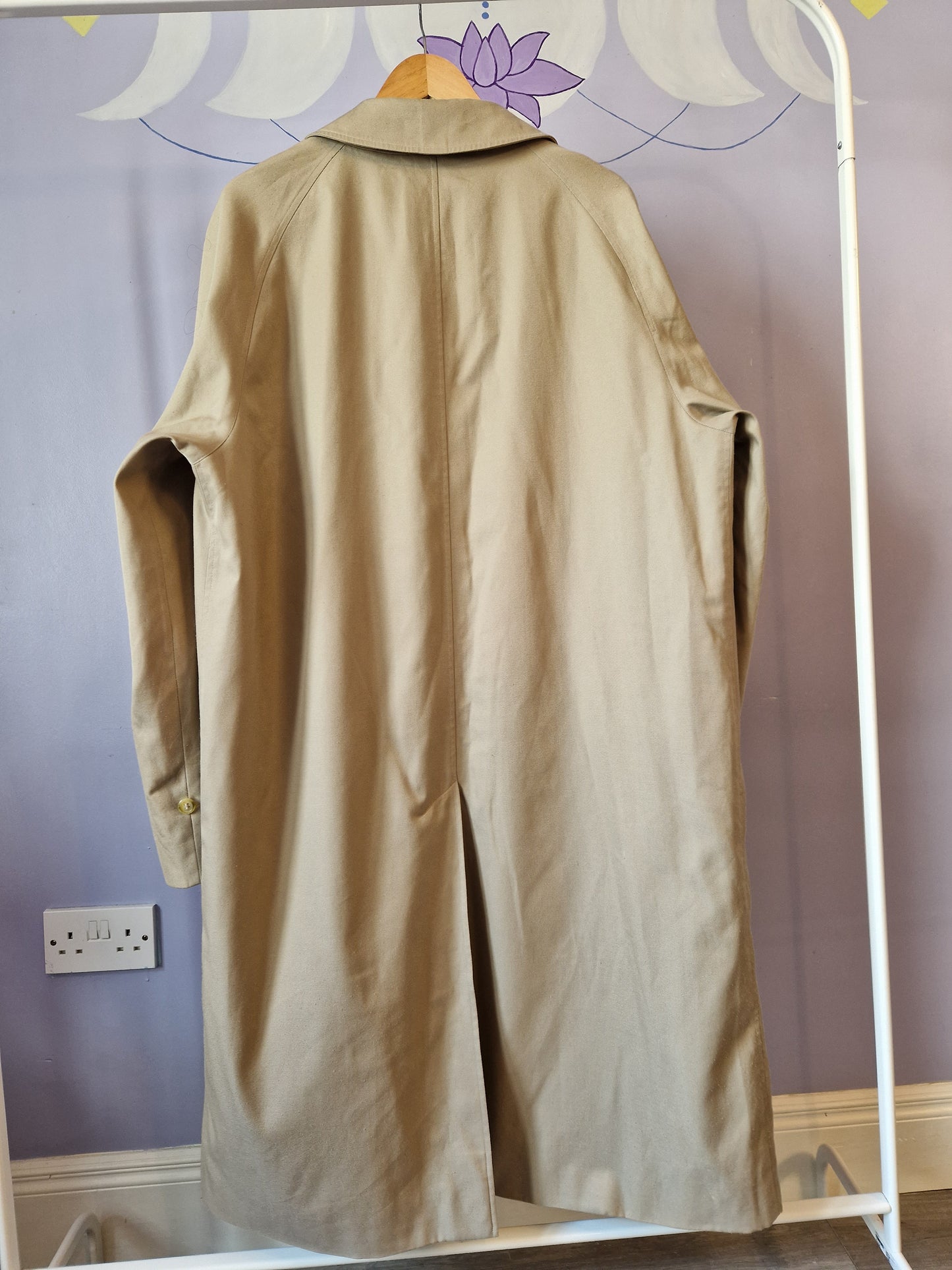 Vintage Burberry(s) trenchcoat