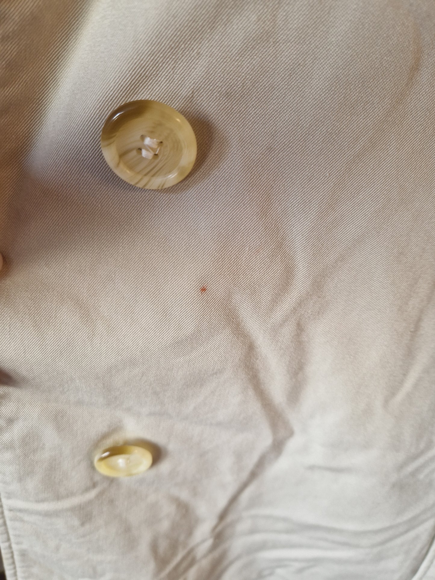 Burberry(s) vintage trenchcoat