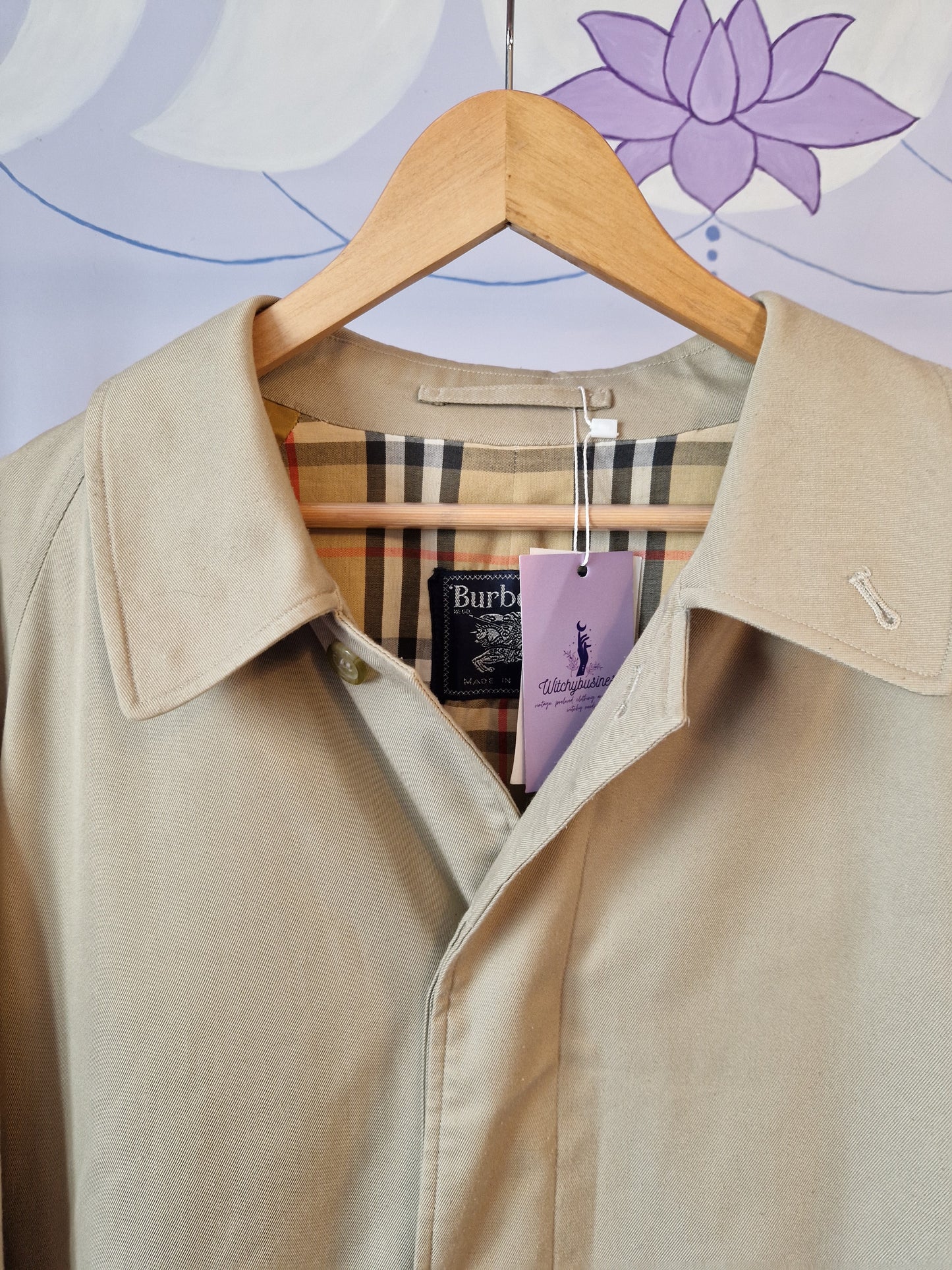 Vintage Burberry(s) trenchcoat
