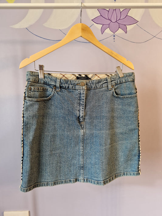 Burberry denim skirt