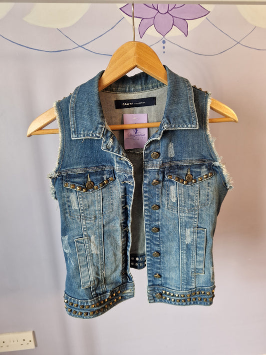 Danity waistcoat